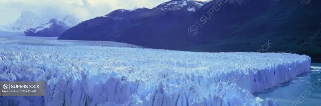 Panoramic view of icy formations of Perito Moreno Glacier at Canal de Tempanos in Parque Nacional Las Glaciares near El Calafate, Patagonia, Argentina
