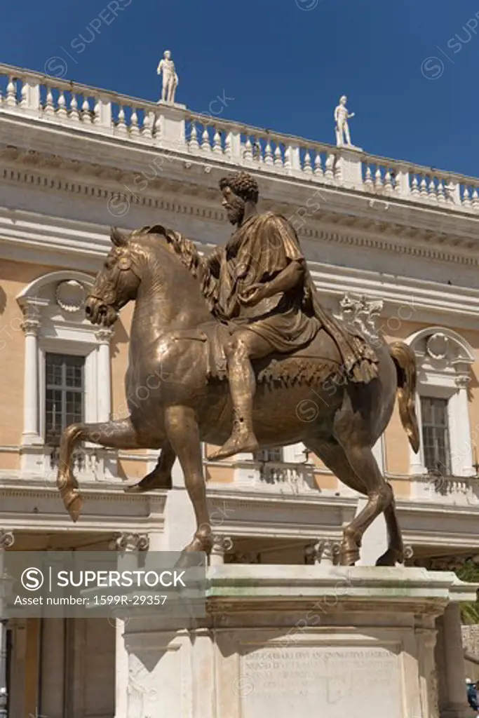 Imperial Roman Equestrian Statue of Marcus Aurelius in front of the Senatorio Palace in the Piazza del Campidoglio at the top of Capitoline Hill in Rome, Italy, Europe