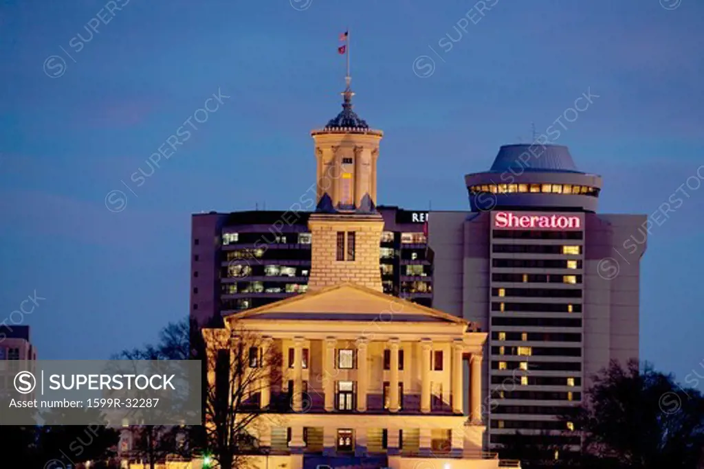 Illuminated State Capitol of Tennessee at dusk, Nashville