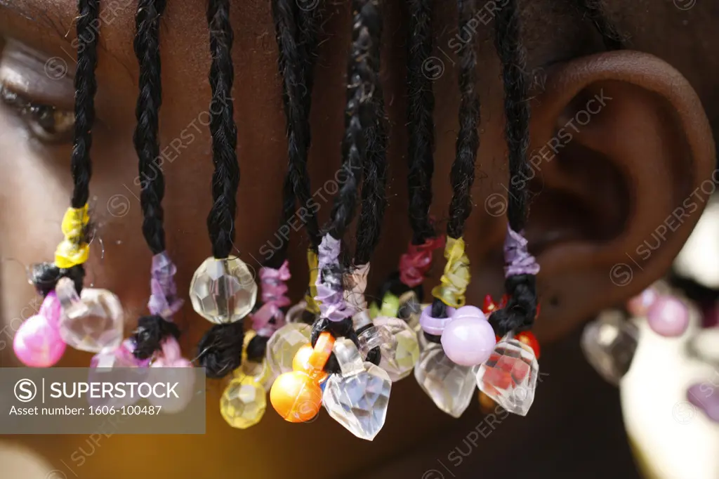 Sngal, Dakar, Hairstyle