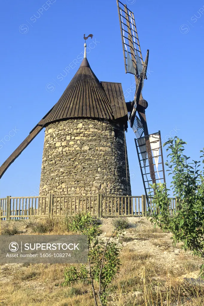 France, Languedoc-Roussillon, Herault , Minervois area, Felines-Minervois, the wind mill