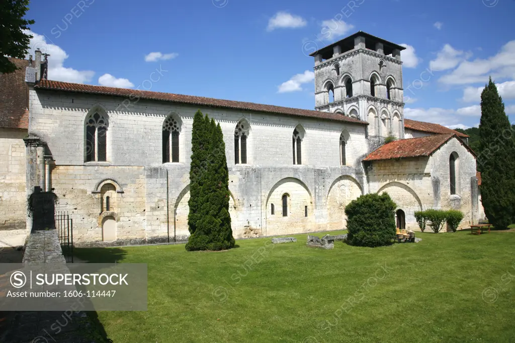 France, Aquitaine (Perigord), Dordogne, Chancelade, Notre dame de Chancelade abbey from 12 th century