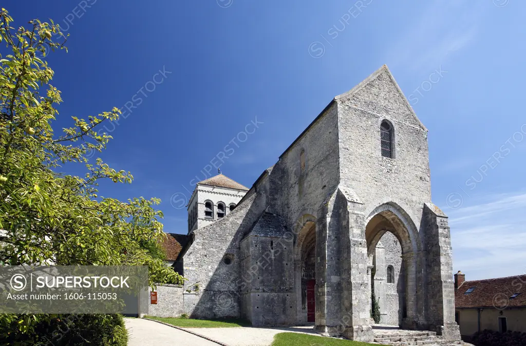 France, Paris region, Seine et Marne, Saint-Loup-de-Naud church