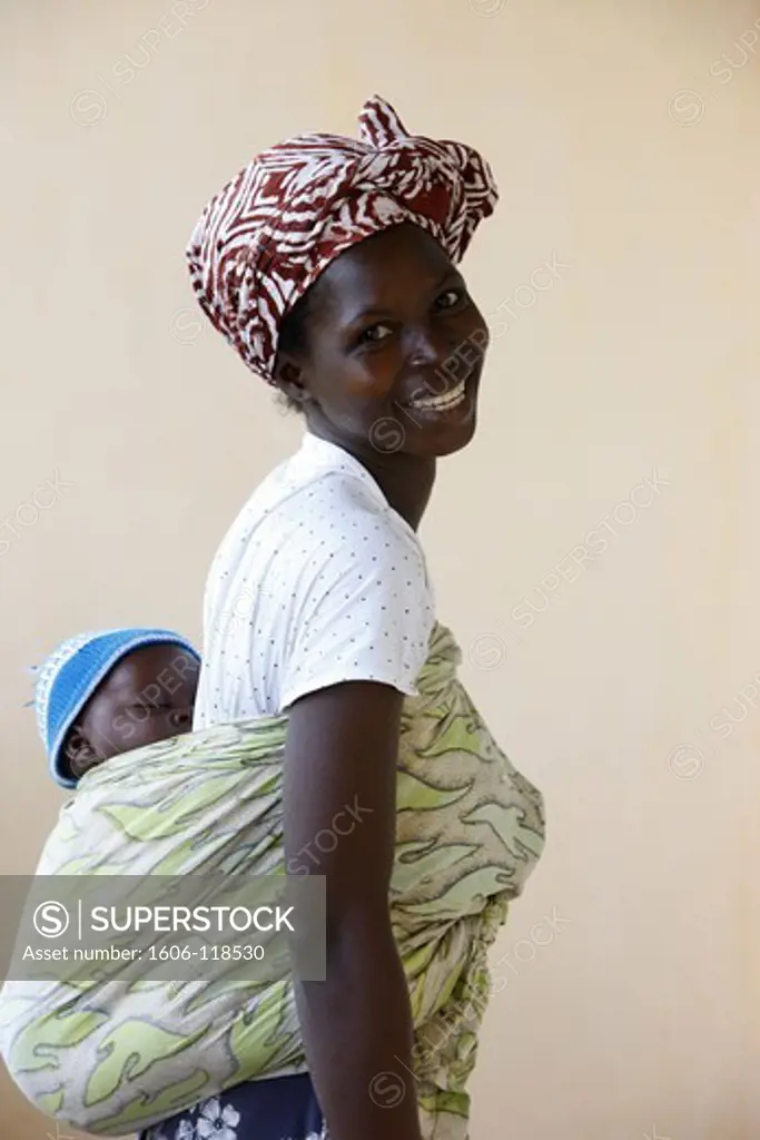 Togo, Lom, African mother