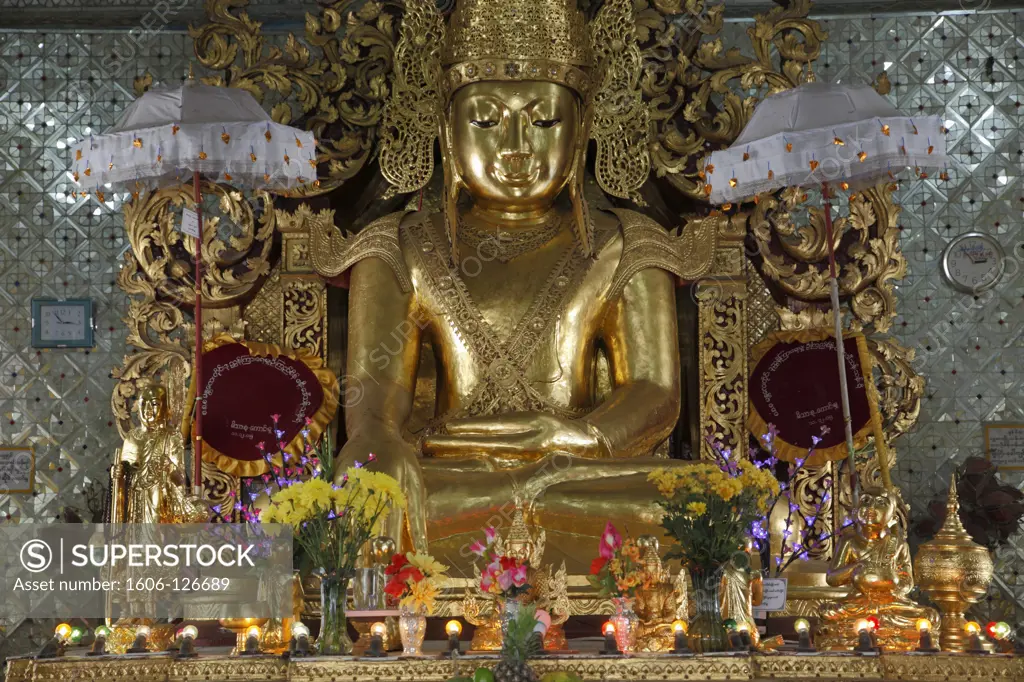 Myanmar, Burma, Mandalay,  Sandamani Pagoda, Buddha image,