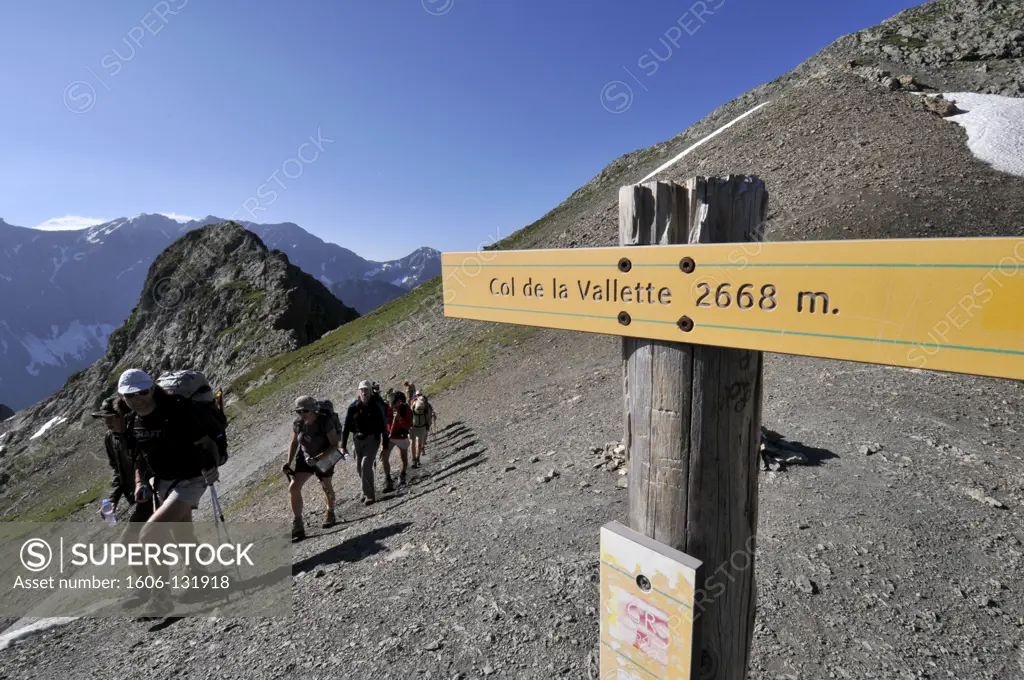 France, Alps, Ecrins, trekking