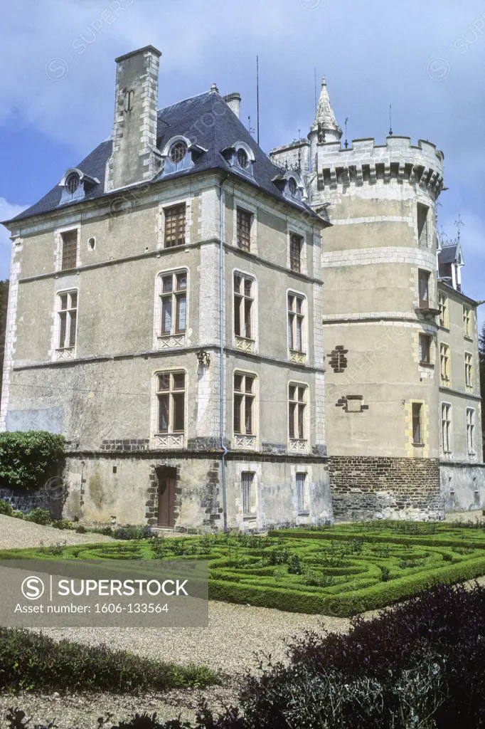 France, Centre val de Loire, Cher (18), Menetou-Salon castle