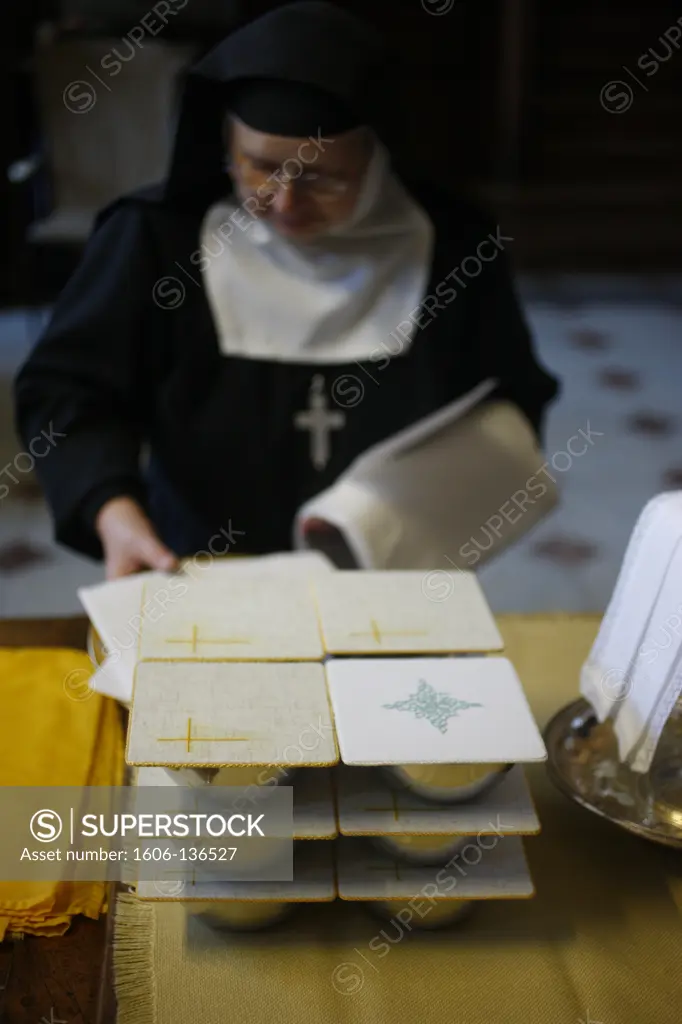 France, Haute-Savoie, Annecy. Nun in the Visitation basilica France