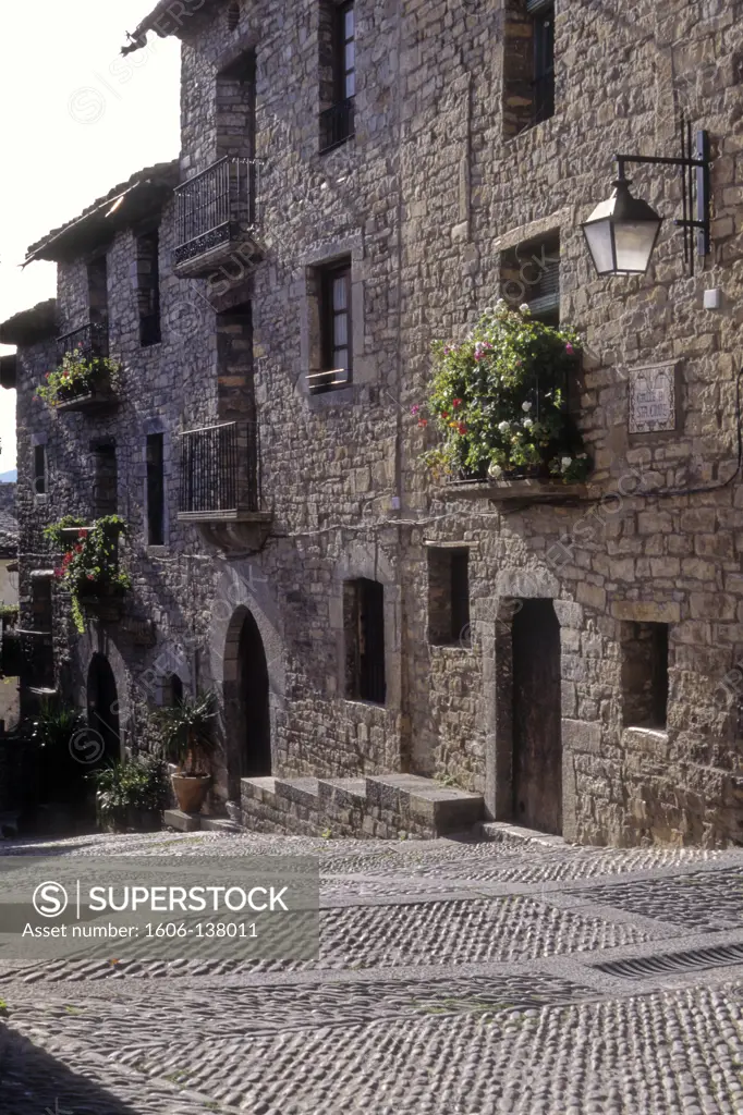 Spain, Aragon, Huesca province, Ainsa, medieval village