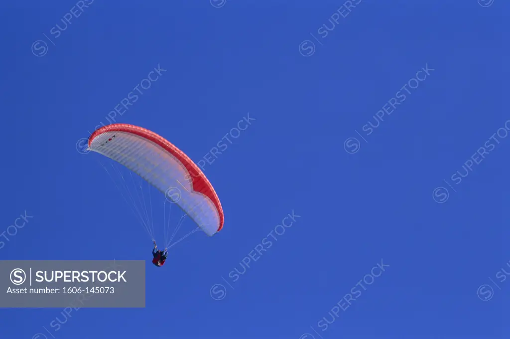 England,Paraglider