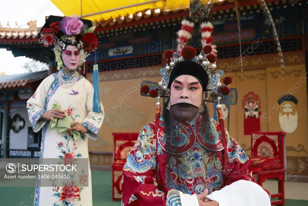 China, Beijing, Chinese Opera (Beijing Opera) / Actors Performing