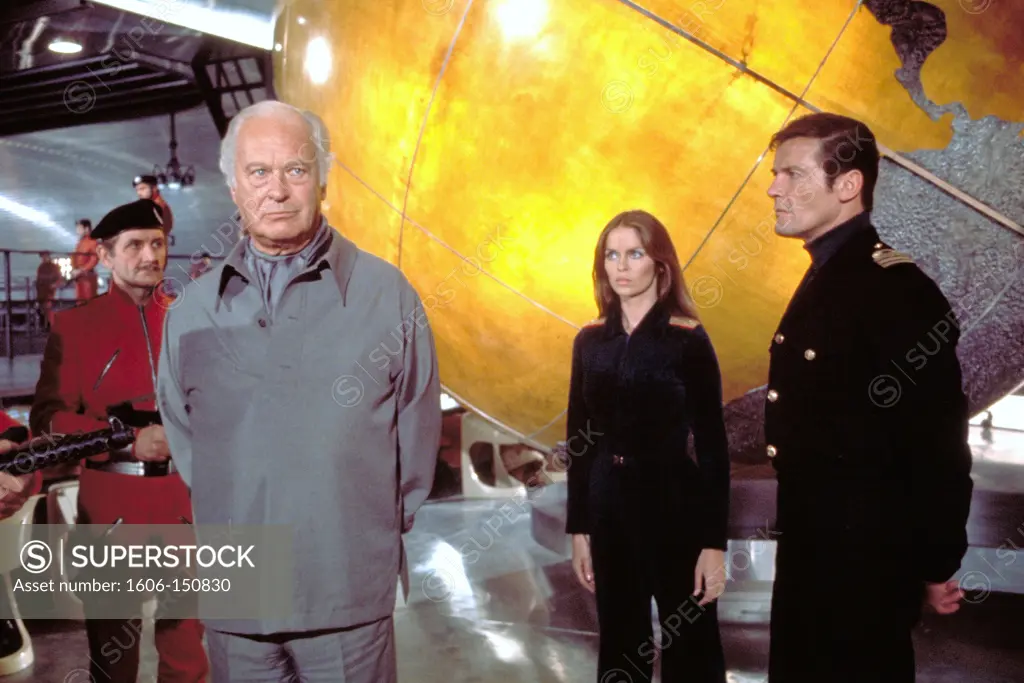 Curd Jurgens, Barbara Bach, Roger Moore / The Spy Who Loved Me 1977 directed by Lewis Gilbert
