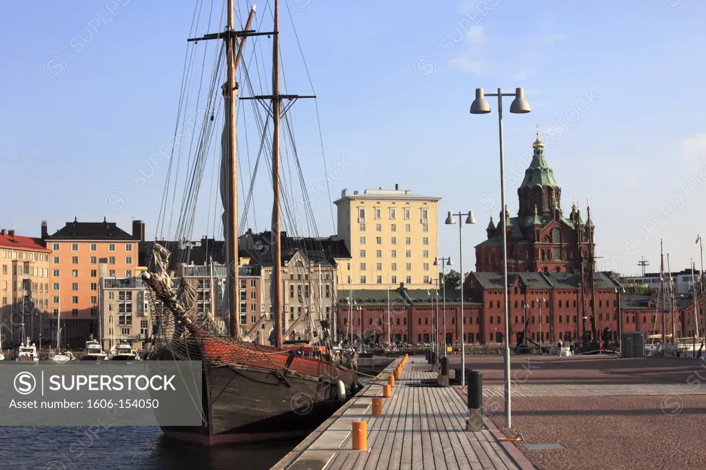 Finland, Helsinki, harbour, Uspenski Orthodox Cathedral,