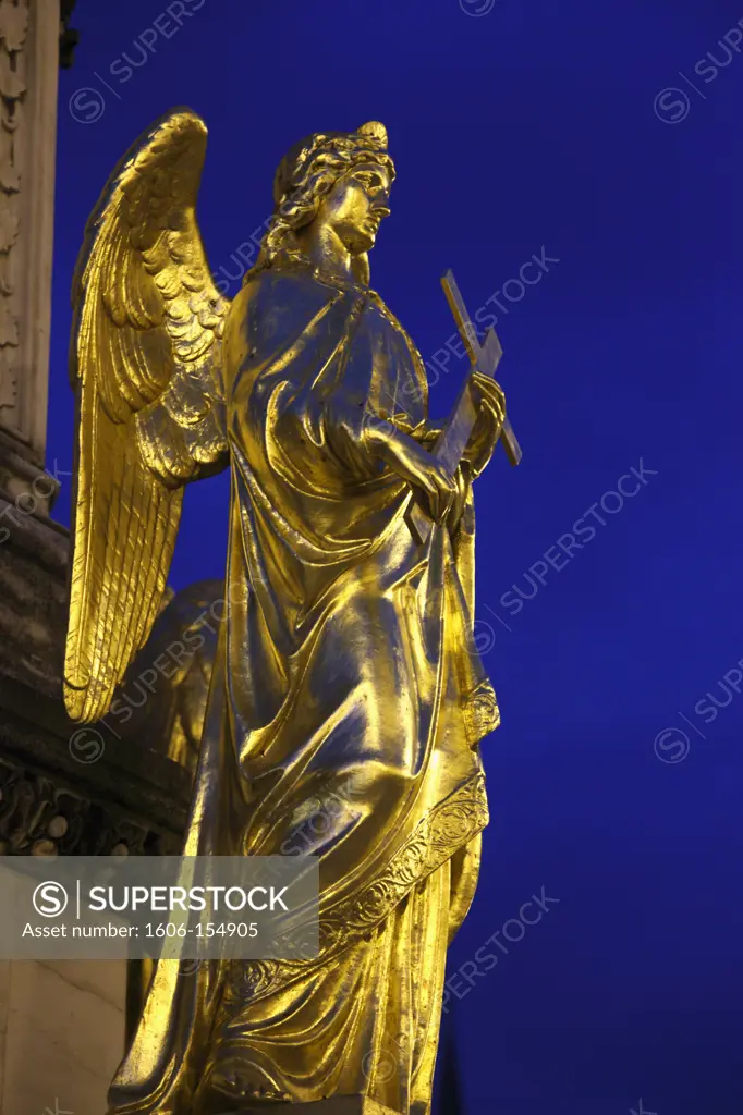 Croatia, Zagreb, Kaptol Square, Virgin Mary monument, angel statue,