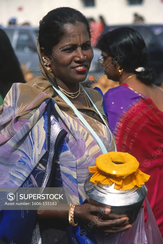 Malaysia, Penang, Thaipusam, Hindu, religious, festival, people, woman, portrait, offerings,