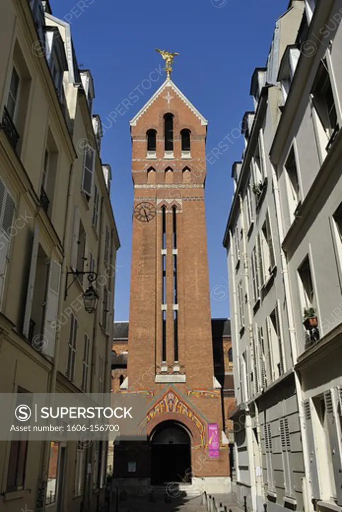 France, Ile de France, Paris, 17th, Church Saint-Michel, Sommet Clocher street, Archangel gold