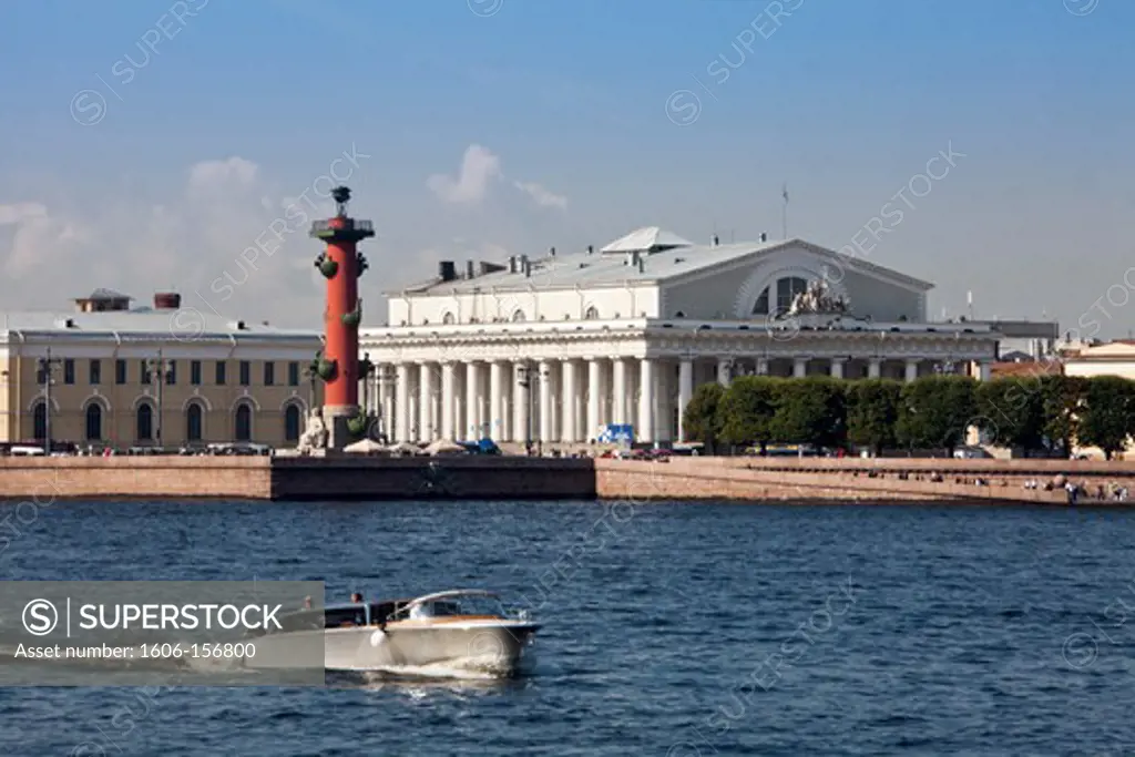 Rusia , San Petersburg City, Rostral Column and Naval Museum Bldg.