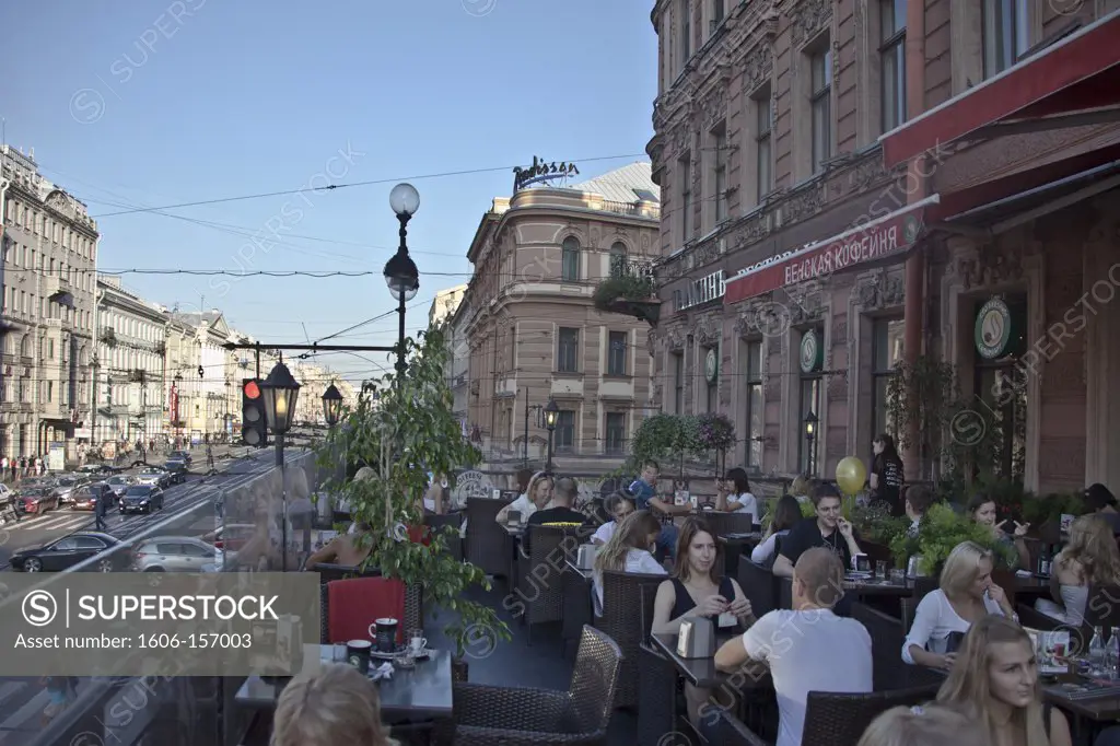 Rusia , San Petersburg City, Nevsky Prospect Avenue. , Cafe Terrace