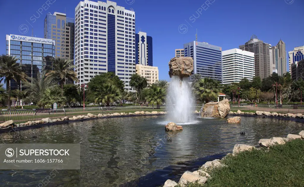 United Arab Emirates, Abu Dhabi, Capital Gardens, street scene, park,