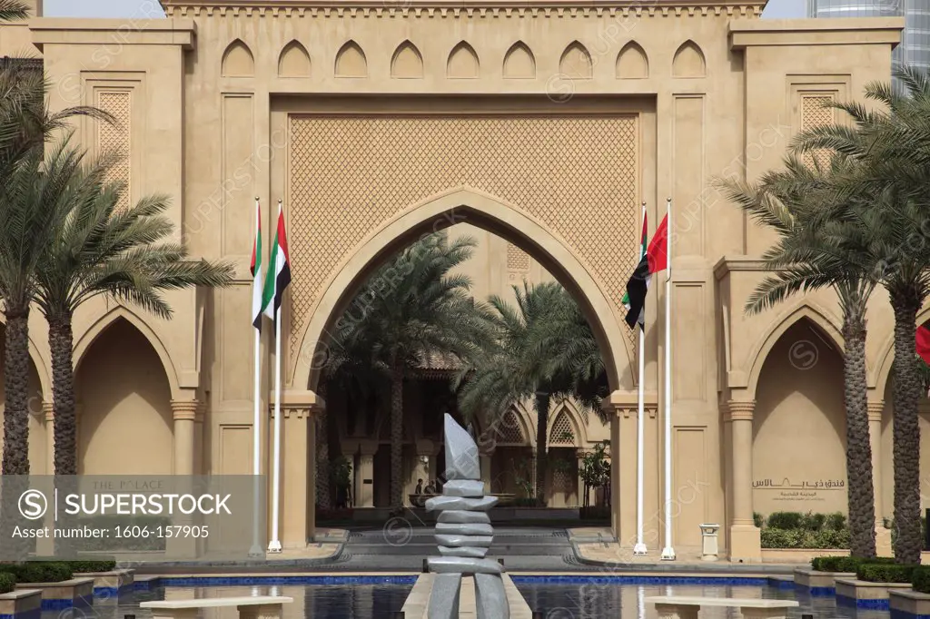 United Arab Emirates, Dubai, The Palace Hotel, entrance,