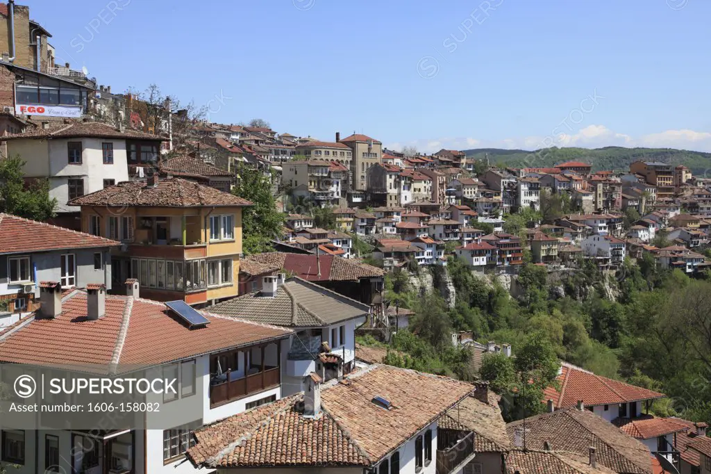 Bulgaria, Veliko Tarnovo, skyline, general view,