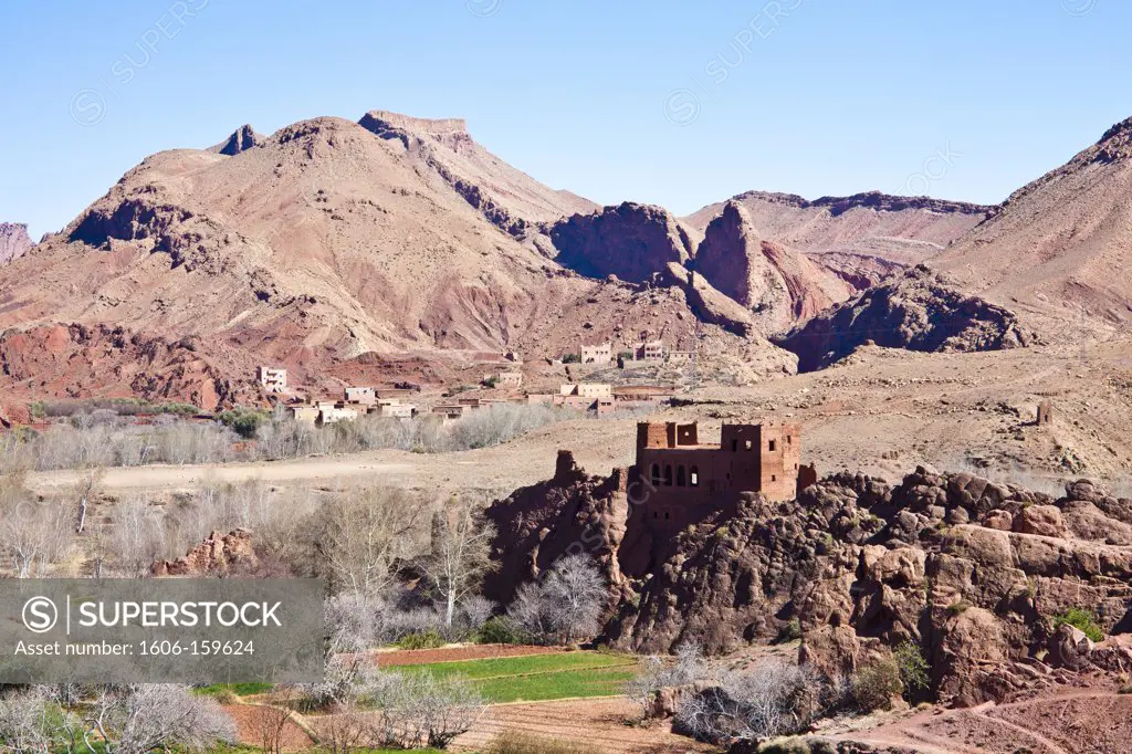 Morocco-South Morocco-Atlas Mountains-Dades Valley-Kasbah