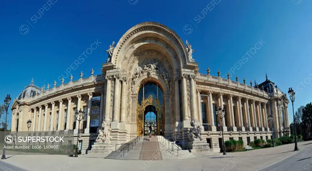 France, Paris, Petit Palais, panoramic view