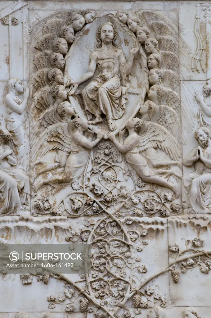 The christ;Detail of the last Judgement;Bas-relief;Duomo;Orvieto;Umbria;Italia