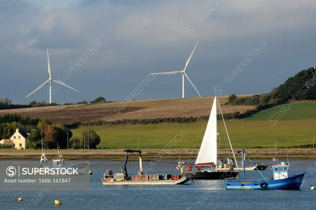 France,56, Pénestin, Small port Tréhiguier at the estuary of the Vilaine, wind turbines in Arzal town