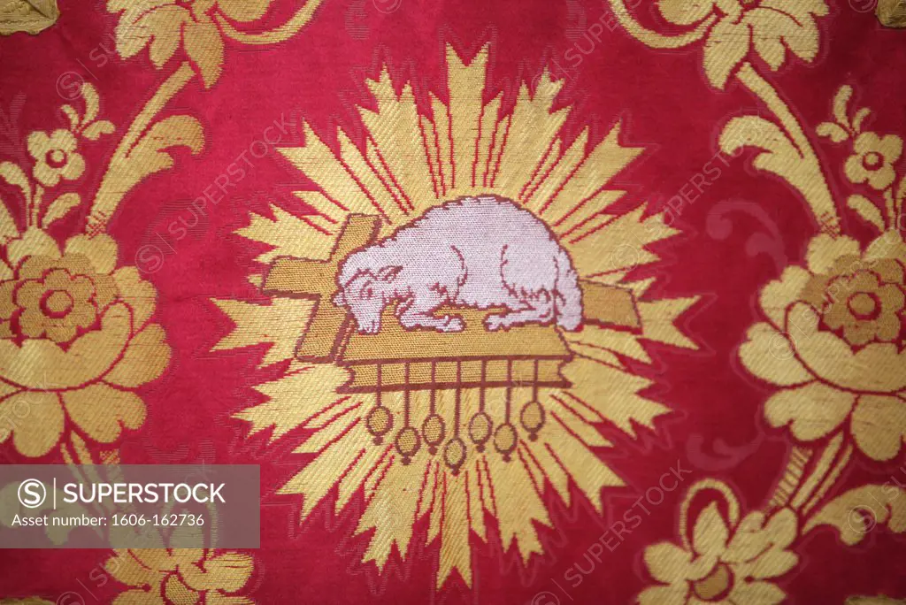 Lamb of God on a priest's chasuble. Sallanches. France. (Sallanches, Haute-Savoie, France)