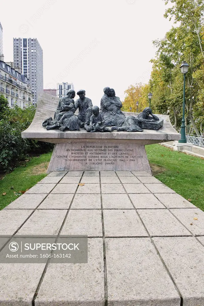 France, Ile-de-France, Paris, 15th, Bank of the Seine, Memorial: tribute to the Victims of racist and anti-semitic Persecutions ( 1940-1944 )