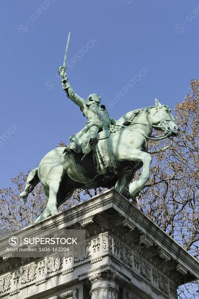 France, Ile-de-France, Paris, 8th, Bank of the Seine, Equestrian statue : General "" La Fayette ""
