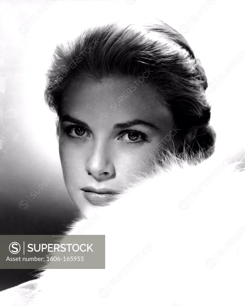 Grace Kelly , 1954 Metro-Goldwyn-Mayer Pictures