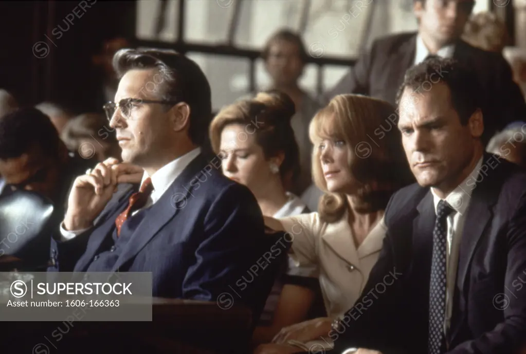 Kevin Costner, Sissy Spacek and Jay O. Sanders , JFK , 1991 directed by Oliver Stone WARNER BROS. PICTURES