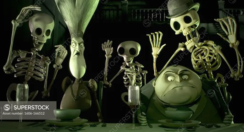 Maudeline Everglot, voiced by JOANNA LUMLEY, and Finis Everglot, voiced by ALBERT FINNEY, are surrounded by residents of the Land of the Dead , Corpse Bride , 2005 directed by Tim Burton WARNER BROS. PICTURES