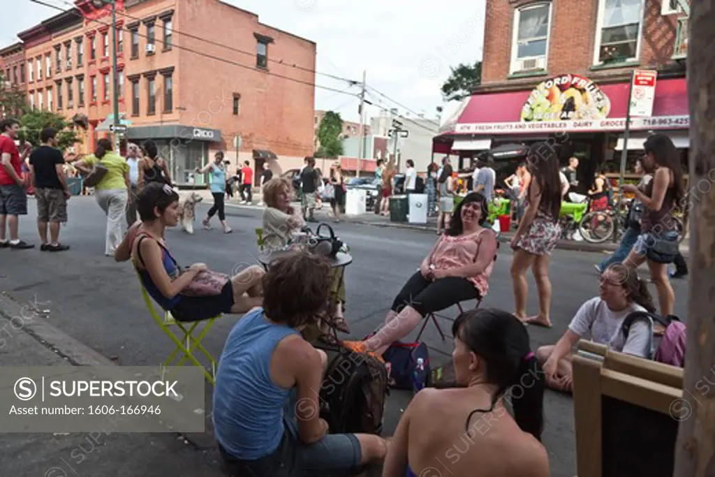 New York - United States, people relaxing in the street