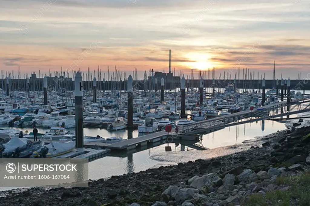 France, Le Havre, Marina, sunset