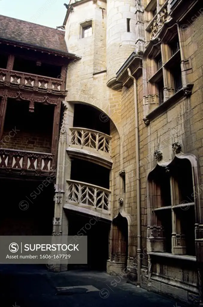 France, Dijon, Chambellan hotel in renaissance style in the historical center of the city