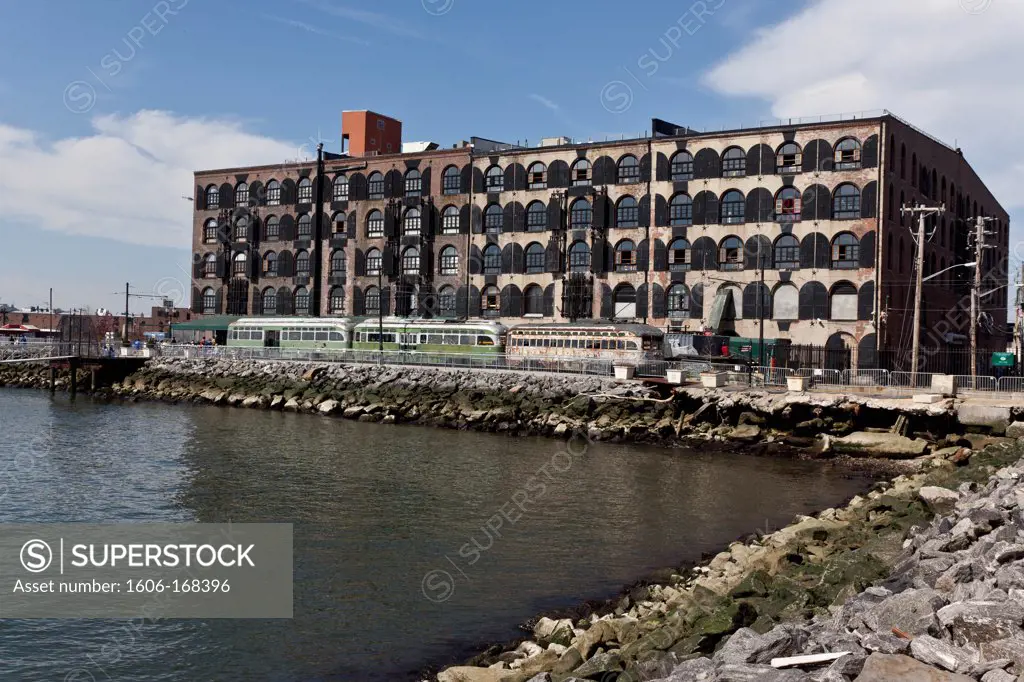 New York - United States, Manhattan, Red Hook, Brooklyn, the old docks are becoming a trendy area, old tramway