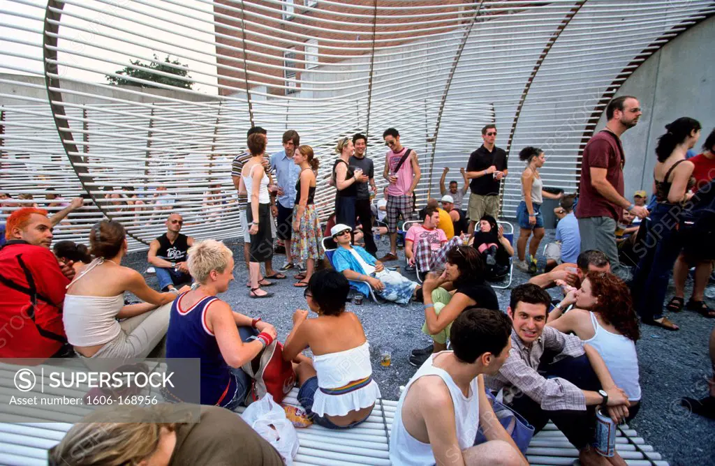 New York - United States,PS1 modern art center, warm's up afternoon, Music and DJ, trendy people in swiming pool and on beach, Urban beach by William E Massie