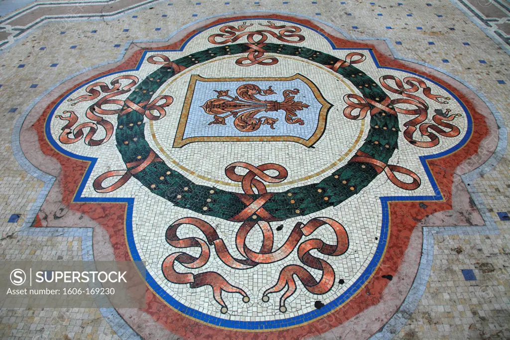 Italy, Lombardy, Milan, Galleria Vittorio Emanuele II, floor mosaic,