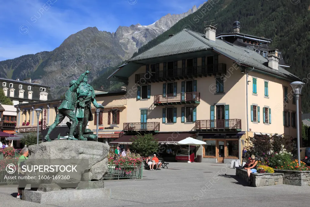 France, Alps, Savoie, Chamonix, street scene, de Saussure statue,