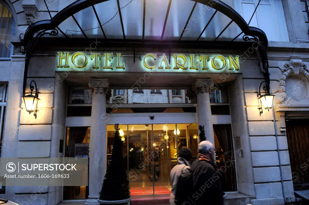 France, 59, Lille, Carlton Hotel, 4 Stars, luxury, night