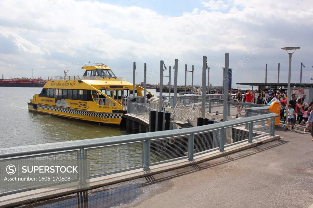 USA, New York City, Red Hook, Brooklyn water taxi boarding dock