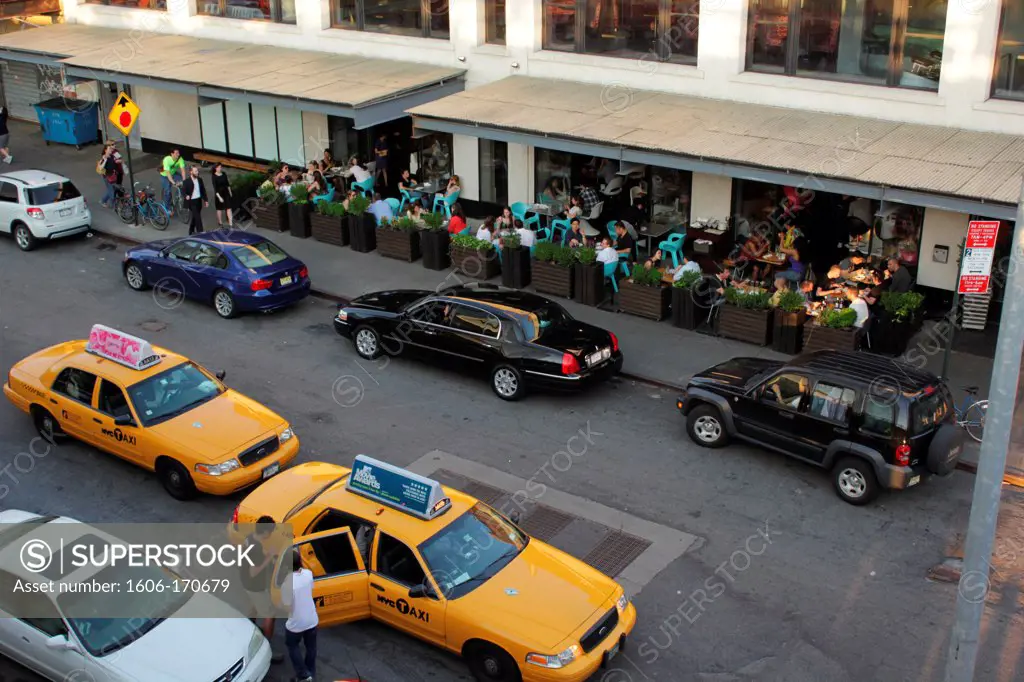 USA, New York City; Manhattan, Meatpacking District, Washington street, restaurant, scènes de rues; street scenes