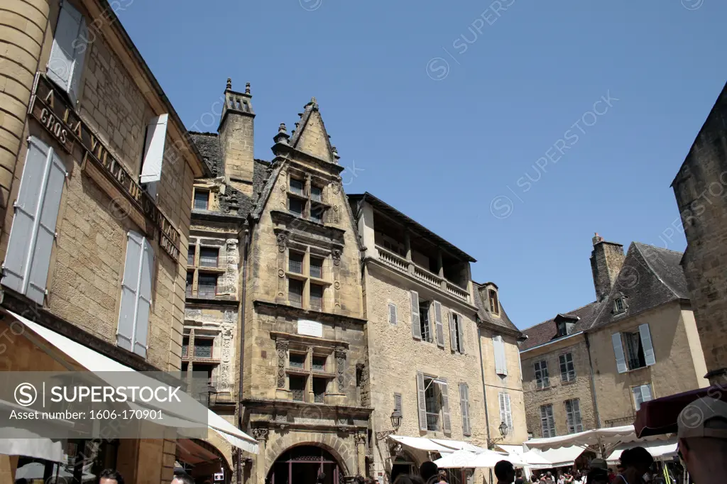France, Aquitaine, Dordogne, Sarlat, old city