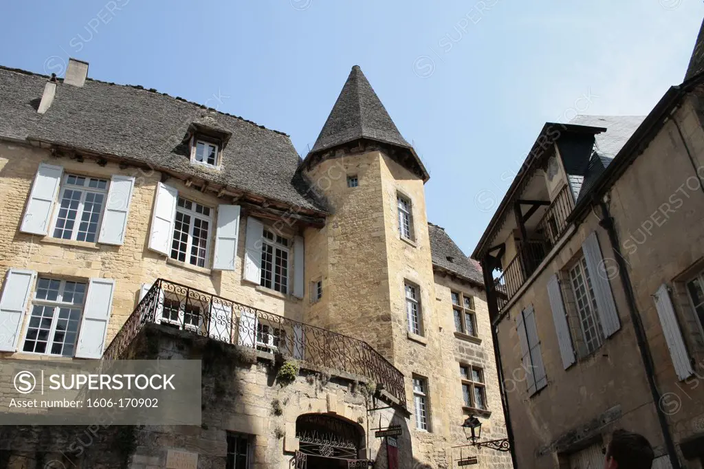 France, Aquitaine, Dordogne, Sarlat, traditional Hotel Chassaing