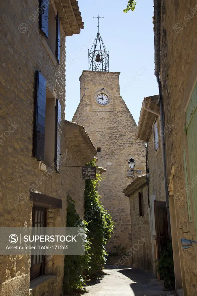 Southern France, Vaucluse, Ansouis village, Luberon, street and bell tower