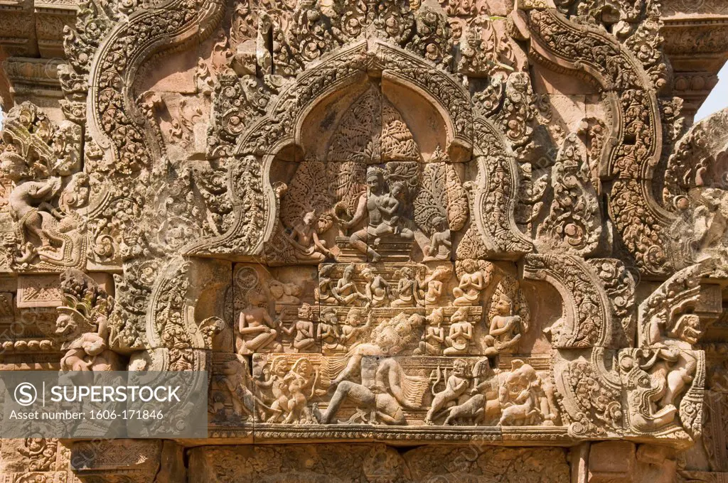 Asia; Cambodia; Siem Reap Banteay Srei; temple dedicated to the Hindu god Shiva; bas relief sculpture; next to the main entrance gate