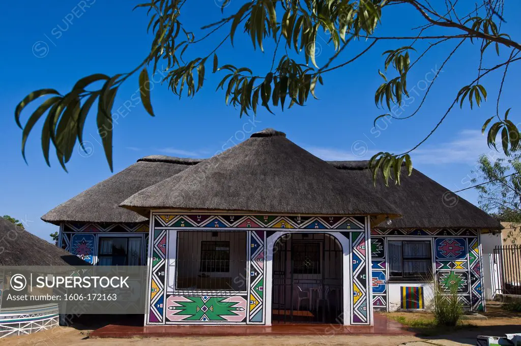 Africa, South Africa, Mpumalanga Province, KwaNdebele, Ndebele tribe, Mabhoko village, guesthouse of the artist Esther Mahlangu
